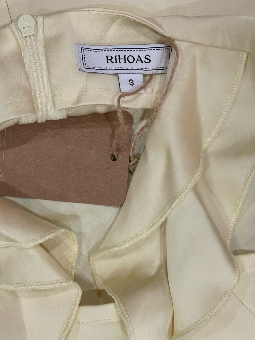 RIHOAS Yellow Ruffle Strap midi Dress - Picture 10 of 10